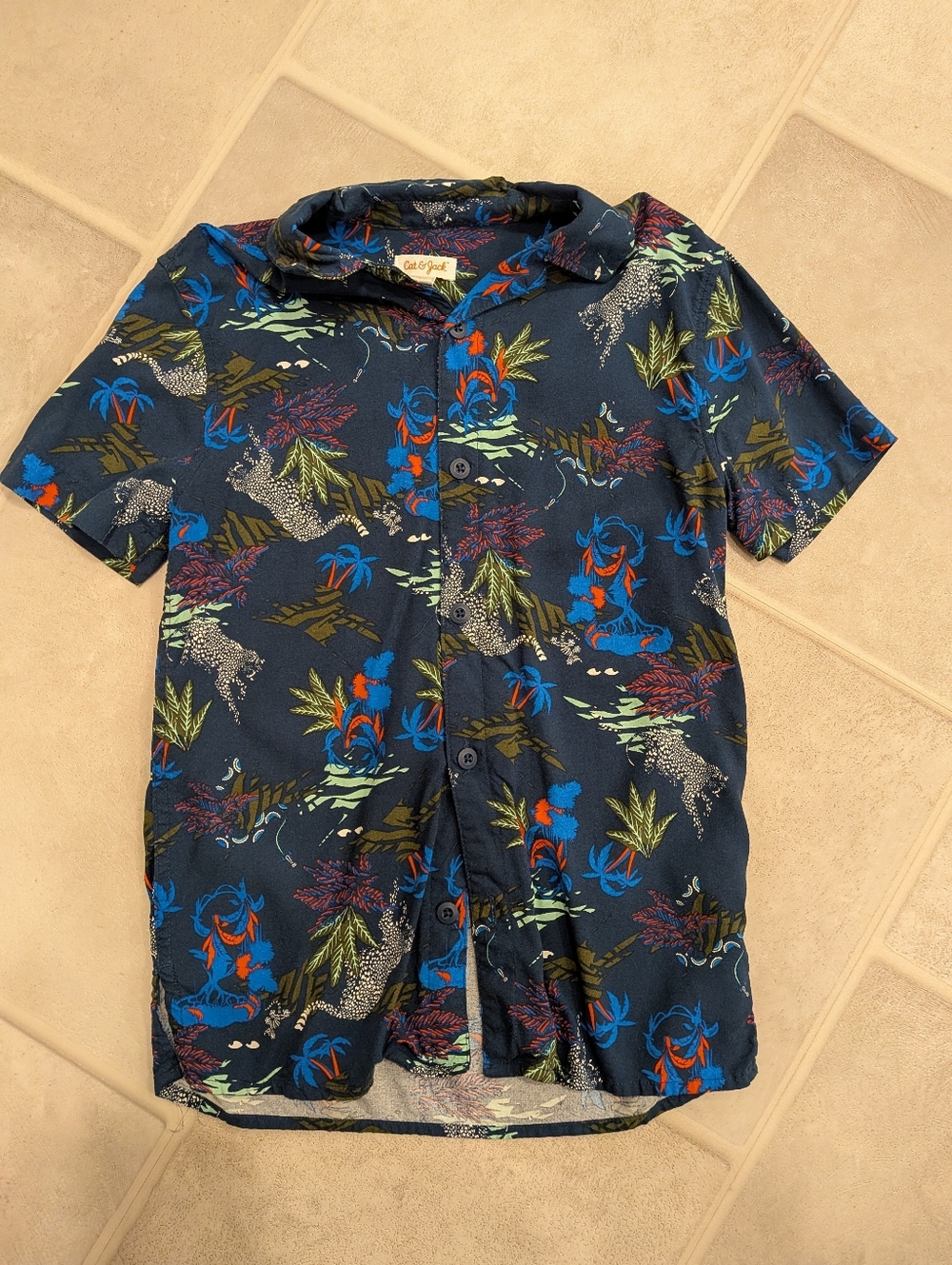 Boy's Cat & Jack Button Down Shirt, size 8-10